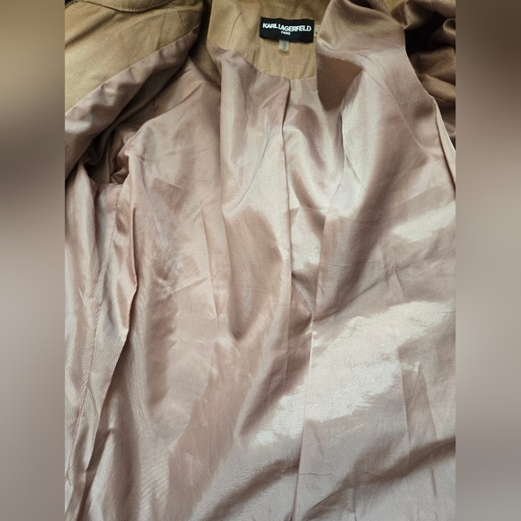 KARL LAGERGELD Tan Utility Jacket with Black Trim. Size Small - Picture 9 of 15